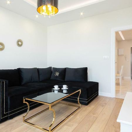 ורשה Apartments Aura Sky By Noclegi Renters מראה חיצוני תמונה