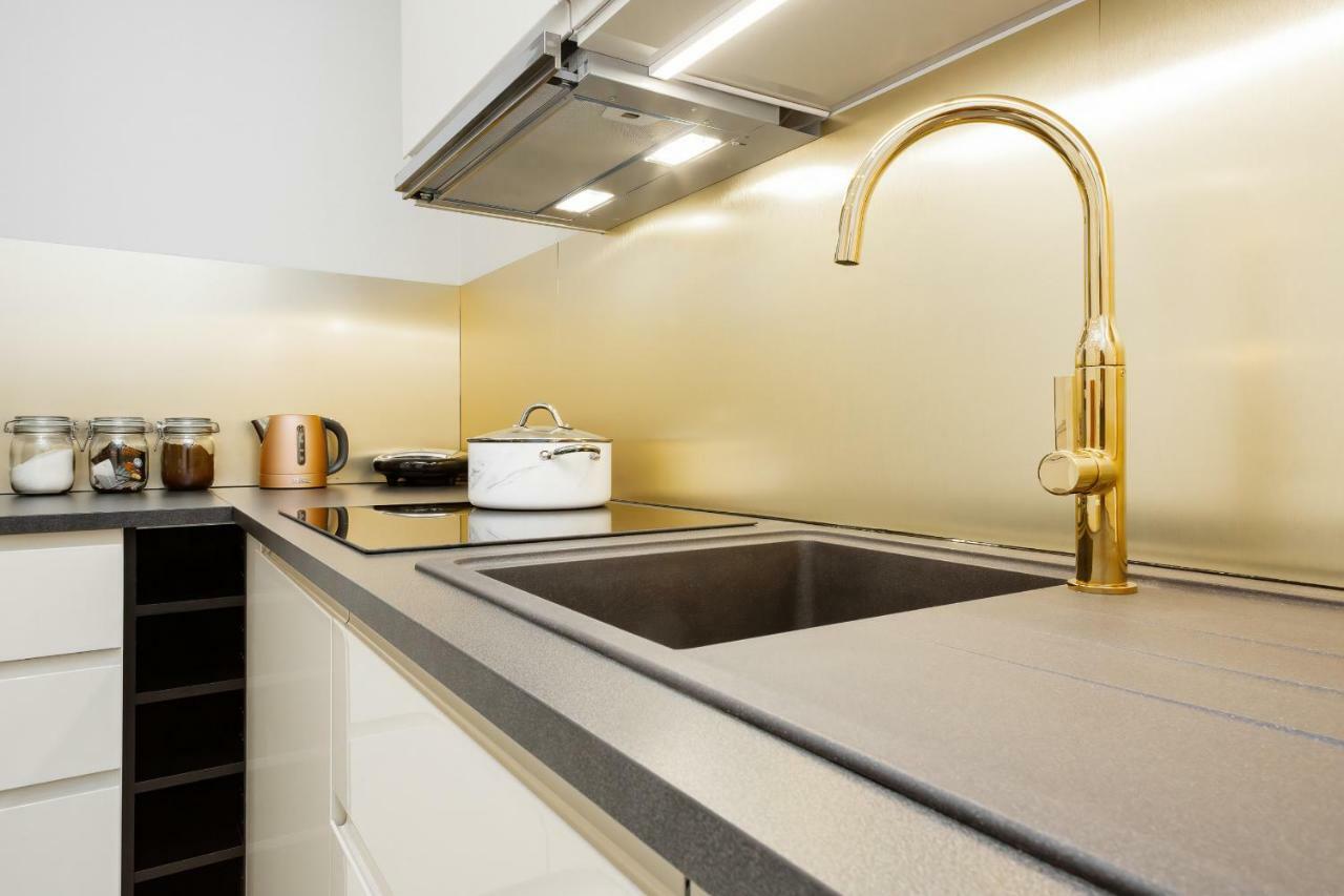 ורשה Apartments Aura Sky By Noclegi Renters מראה חיצוני תמונה