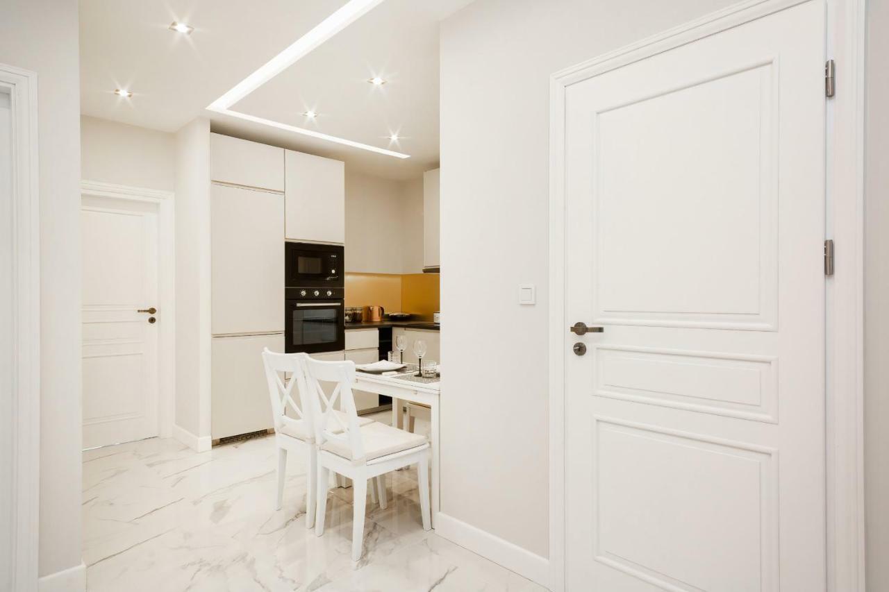 ורשה Apartments Aura Sky By Noclegi Renters מראה חיצוני תמונה