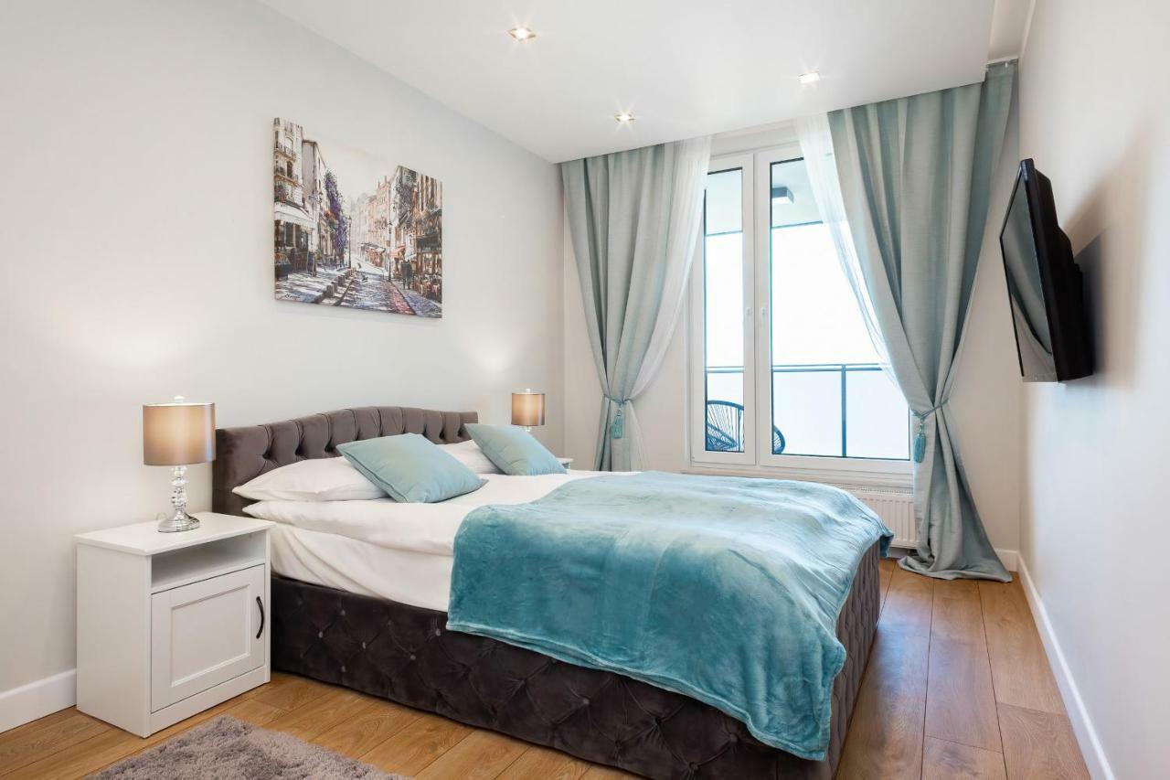 ורשה Apartments Aura Sky By Noclegi Renters מראה חיצוני תמונה