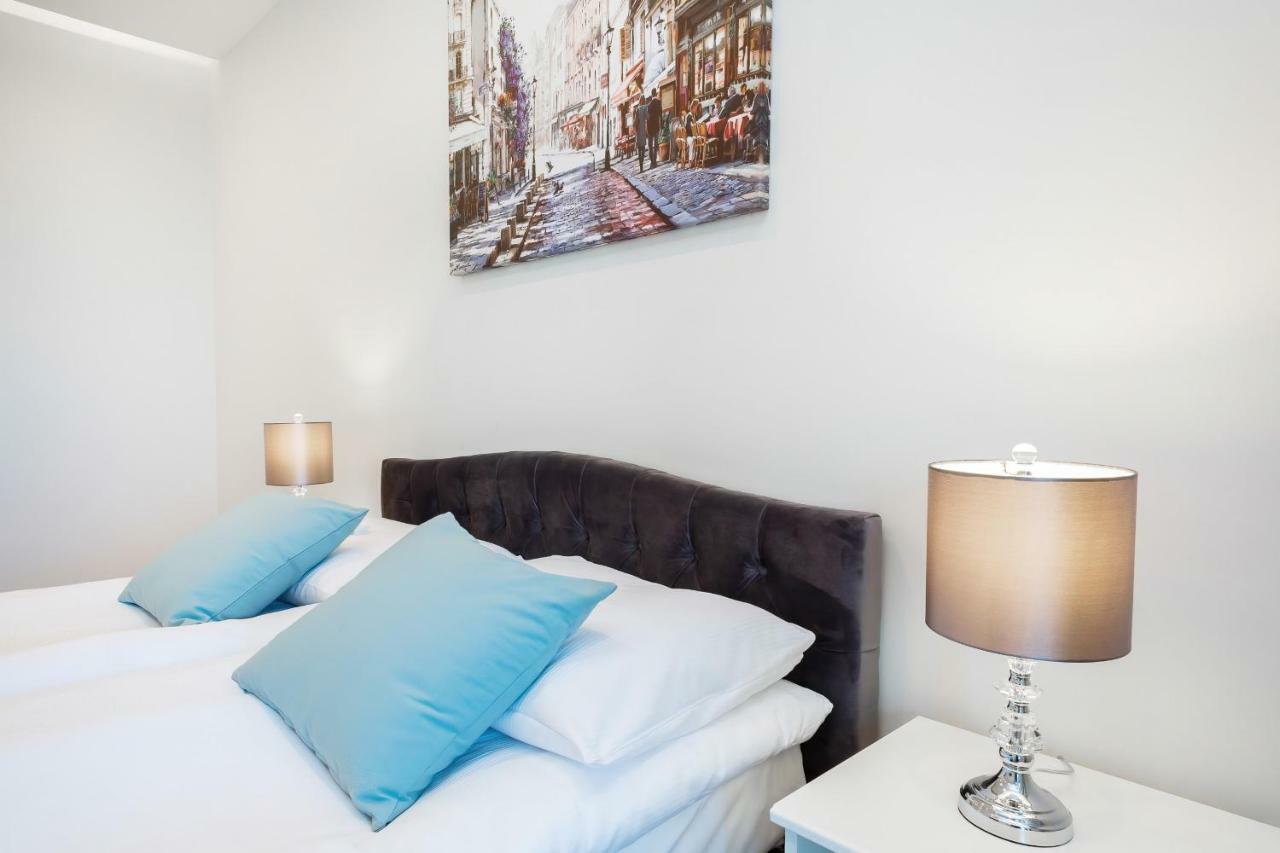 ורשה Apartments Aura Sky By Noclegi Renters מראה חיצוני תמונה